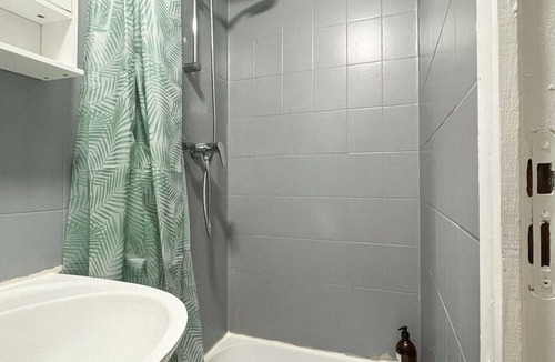 Downtown Angers Apartment | Comfortable studio for 2 near downtown Angers