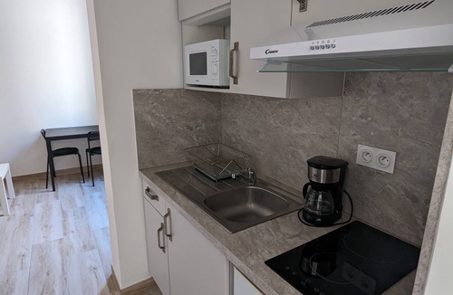 Boutonnet Apartment | Comfortable studio of 18 m² for 2 people.