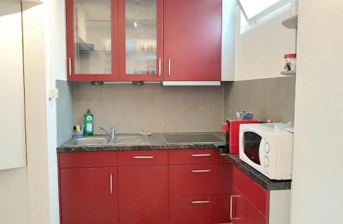 Bevaix Apartment | Comfortable studio in Bevaix with mountain view - 30 m² + Spa
