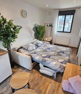 Bezons Apartment | comfortable studio in Bezons