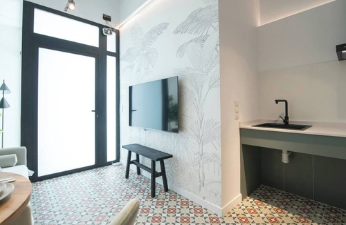 Nou Moles Apartment | Comfortable Studio in Valencia