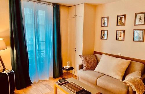 Grenelle Apartment | Comfortable studio near the Eiffel Tower