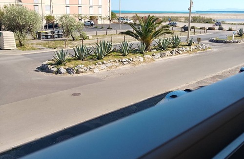 Port-la-Nouvelle Apartment | Comfortable T3 Occitanie 100m from the beach