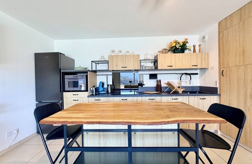 Aix-les-Bains Apartment | Comfortable T3 with terrace and garage!