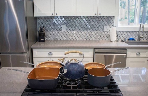 Mountlake Terrace House | Comfortable and Convenient!