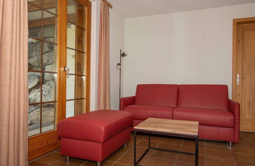 Adelboden Apartment | Comfortable vacation apartment in a quiet location, close to the center.