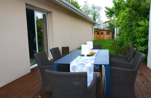 Gujan-Mestras House | Comfortable villa * for 6 with swimming pool at walking distance from the sea