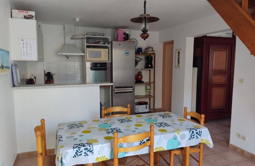 Gruissan Villa | Comfortable villa, parking, pets welcome - 6 guests