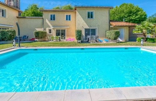 Gagnieres House | Comfortable villa with shared pool on a private domain