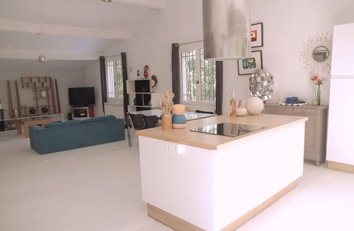 Lorgues House | Comfortable villa with pool