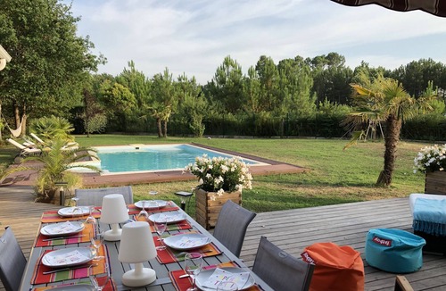 Sanguinet Villa | Comfortable villa with pool 200m from the lake, near the ocean