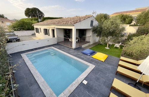 Aleria Villa | Comfortable villa with heated pool and spa between sea and mountains