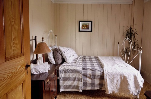 Berthier-sur-Mer House | Comforter and garden #281772 Au rythme d'avant.