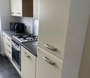 Hacton House | ComfortVilla