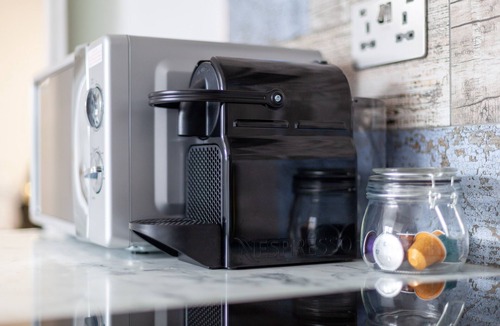 Highbury West Apartment | Comfty studio flat Finsbury park w/parking