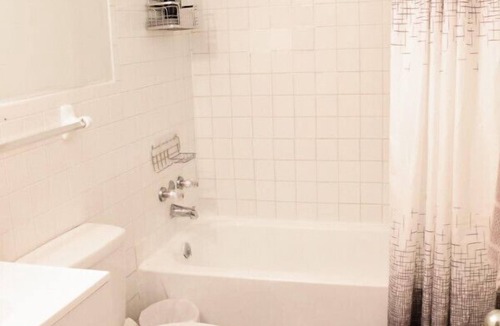 Miamisburg Apartment | Comfy 1-Bedroom Safe Area