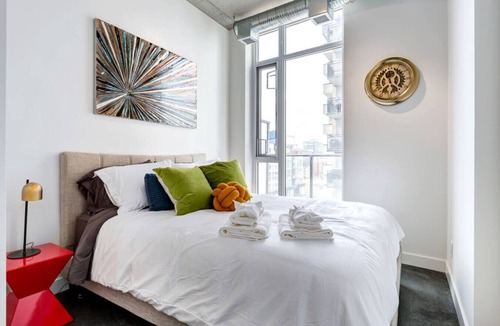 East Village Apartment | Comfy 1BR Calgary Escape w/Balcony, Sleeps 4!