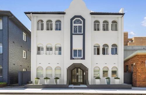 Manly Apartment | Comfy 2-Bed Apartment with A/C throughout