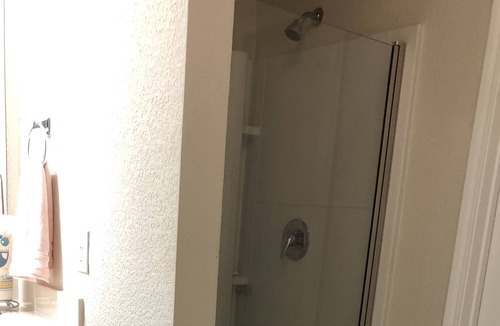 Forney House | Comfy 2 bedroom & 2 full bathrooms