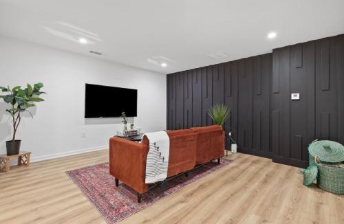 Clarkdale Apartment | Comfy 2 bedroom w Free Parking