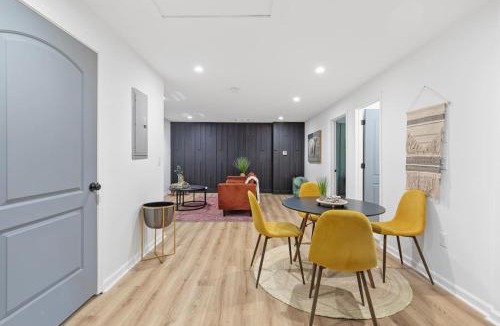 Clarkdale Apartment | Comfy 2 bedroom w Free Parking