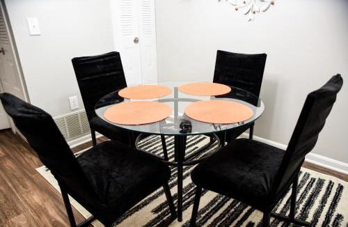 Hayfield Dundee Apartment | Comfy 2BR-1 Retreat in an ideal location