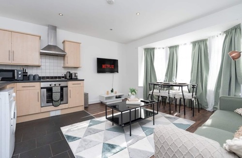 Southampton Apartment | Comfy 3-Bed Flat | Southampton