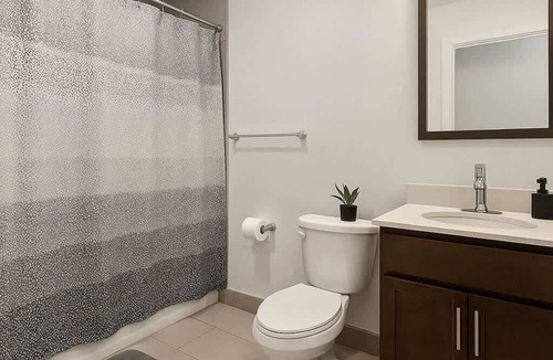 Avondale Apartment | Comfy 3BR/2BA Retreat