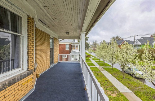Downtown Niagara Falls Apartment | Comfy 3br Flat Close To The Falls 3 Bedroom Apts