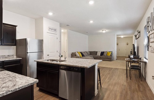Jarrell House | Comfy 3BR Home in Jarrell