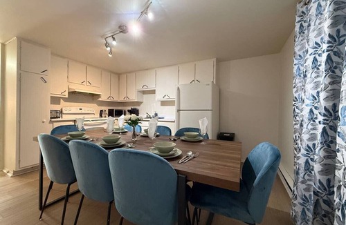 Pierrefonds-Roxboro Apartment | Comfy 3BR Pierrefonds | 2 Free Parking Spots