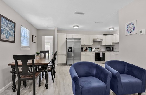 Orange Park House | Comfy 4br/2bath near I295, Beach, and Orange Park