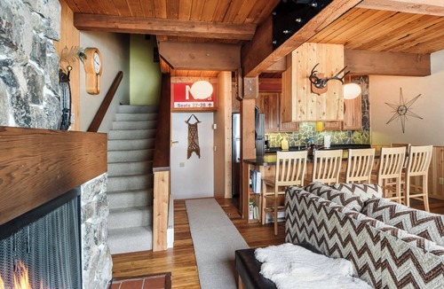 Olympic Valley Condo | Comfy Alpine Meadows | Endless fun