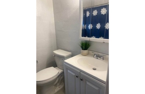 Fairview Shores Apartment | Comfy and Charming -A 1 Bedroom Duplex Apartment