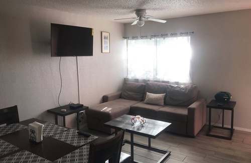Biggs Field Condo | COMFY AND HOMEY CONDO OFF I 10