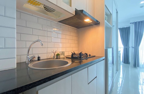 Kayu Putih Apartment | Comfy And Minimalist Studio Apartment At Tifolia