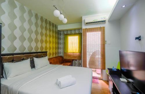 Cipulir Apartment | Comfy and Minimalist Studio at Pakubuwono Terrace Apartment By Travelio