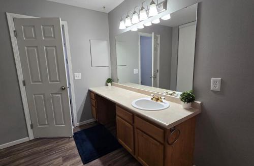 West Bloomington House | Comfy And Quiet Corner