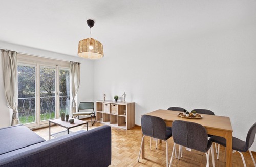 Center Apartment | Comfy Apartment in Calm Area