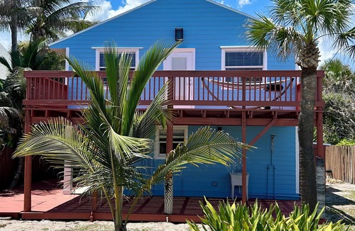 Ambersand Beach House | Comfy Beach House on Vero Beach