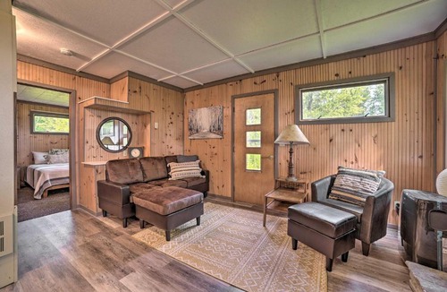 Brutus House | Comfy Burt Lake Abode - On-Site Lake Access!