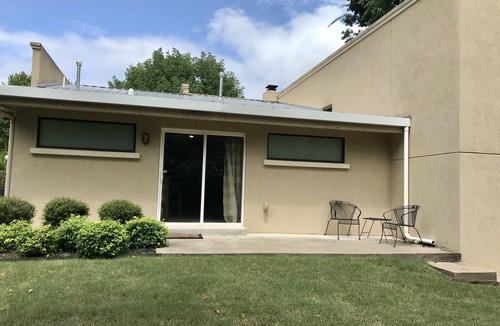 Norman House | Comfy Campus Split-level Home