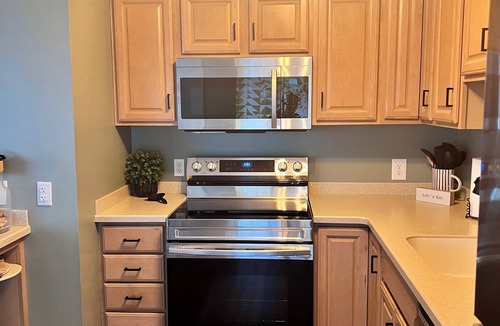 Foxfire Condo | Comfy & Charming 2BR/2BA Condo with Golf View