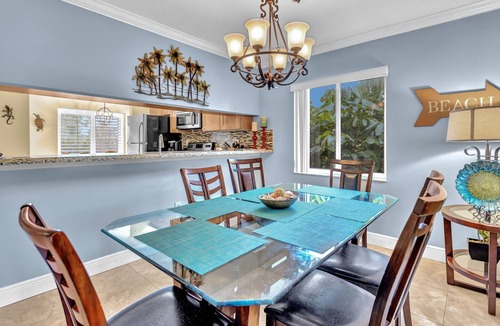 Jupiter Condo | Comfy Condo at Jupiter Bay Resort, with easy beach access