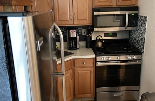 Westfield Apartment | Comfy & Convenient Suburban Oasis