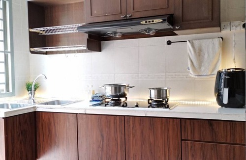 Taman Mount Austin House | Comfy Corner House Mount Austinnn