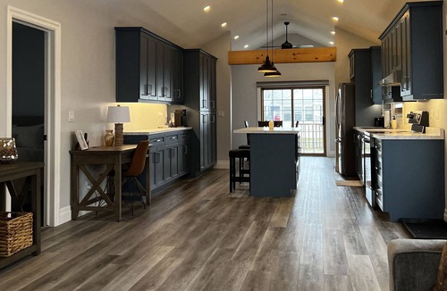 Boblo Island Cottage | Comfy Cottage
