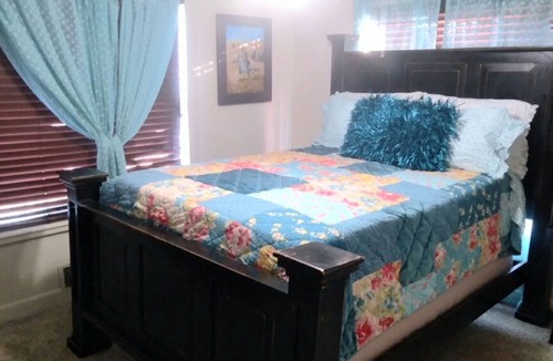 Seminole House | Comfy Country Home