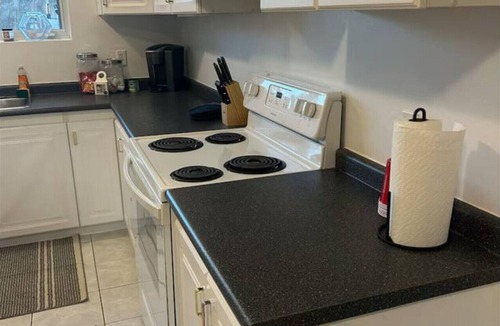 Longlac Apartment | Comfy cozy 3 bedroom apartment