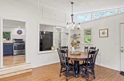 Greer House | Comfy & Cozy Country Home ~ Fire Pit ~ Parking